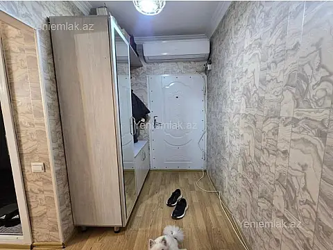 Satılır 1 otaqlı köhnə tikili 37 m²