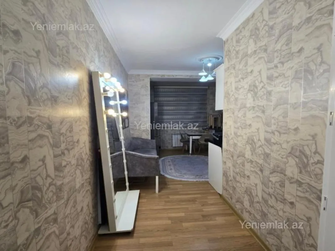 Satılır 1 otaqlı köhnə tikili 37 m²