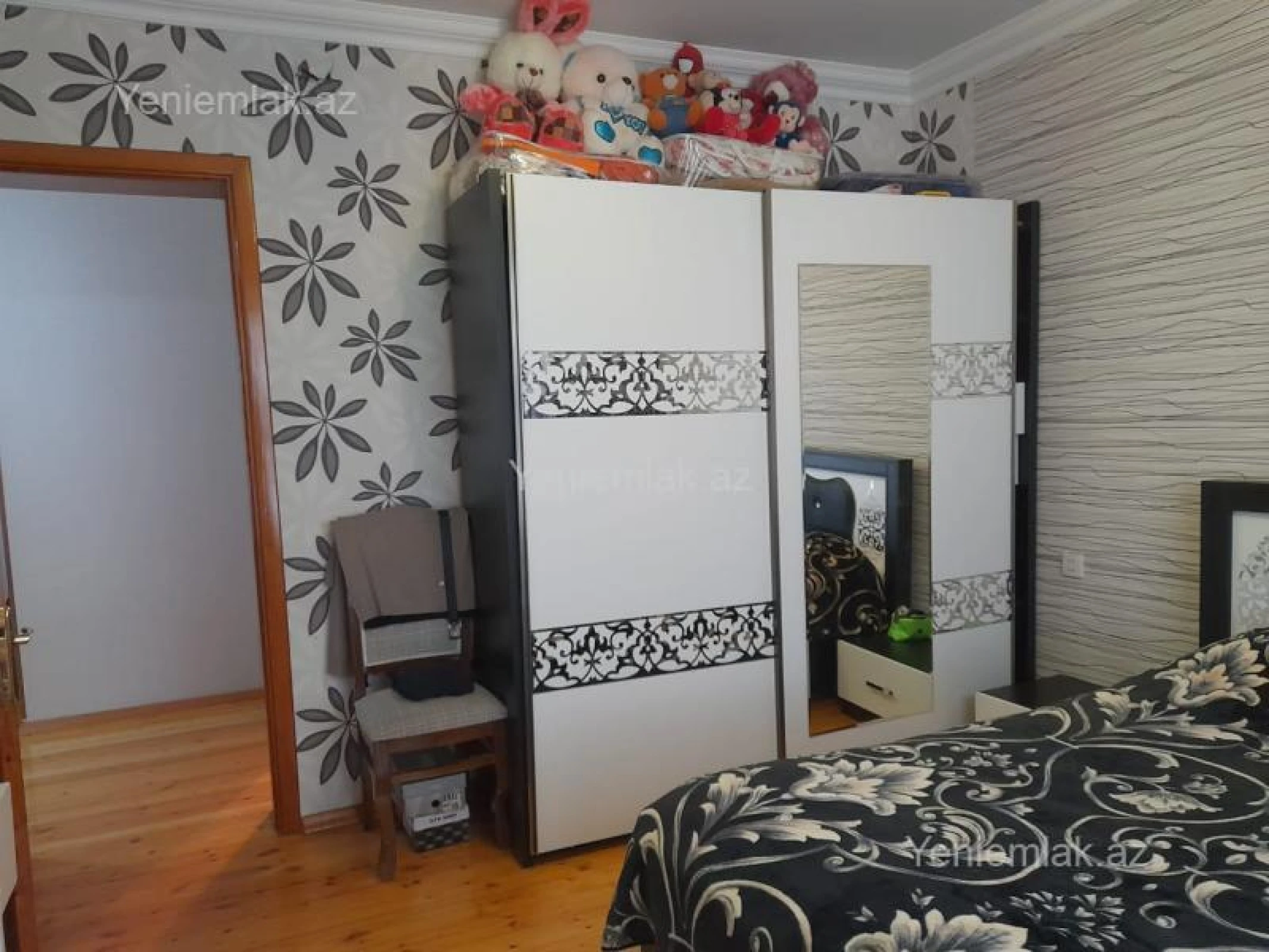 Satılır 4 otaqlı həyət evi 140 m²