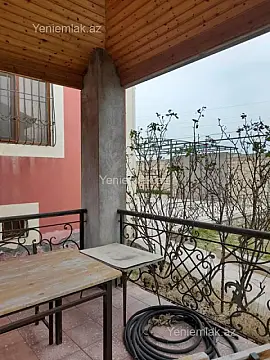 Satılır 4 otaqlı həyət evi 140 m²