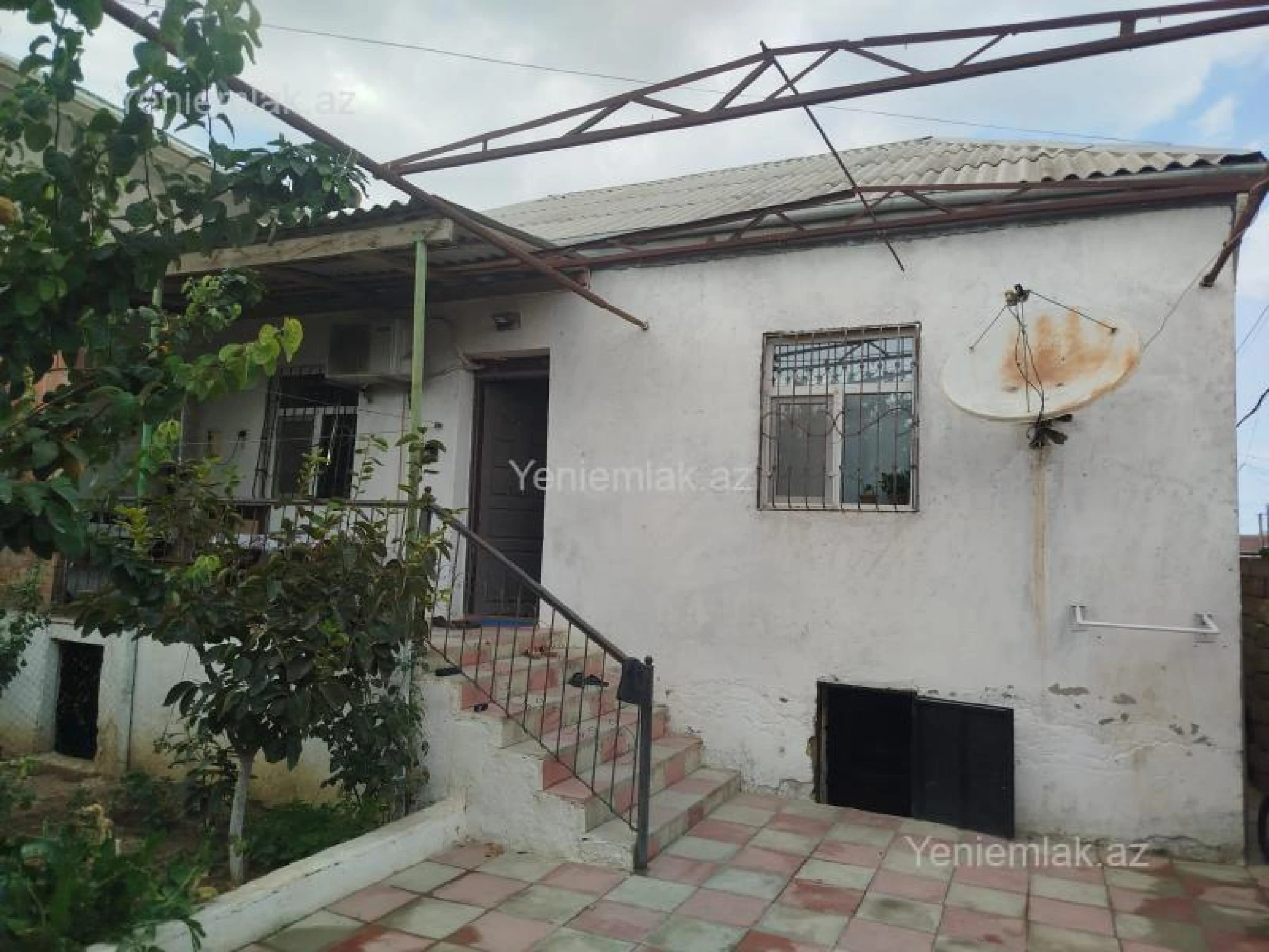 Satılır 3 otaqlı həyət evi 90 m²