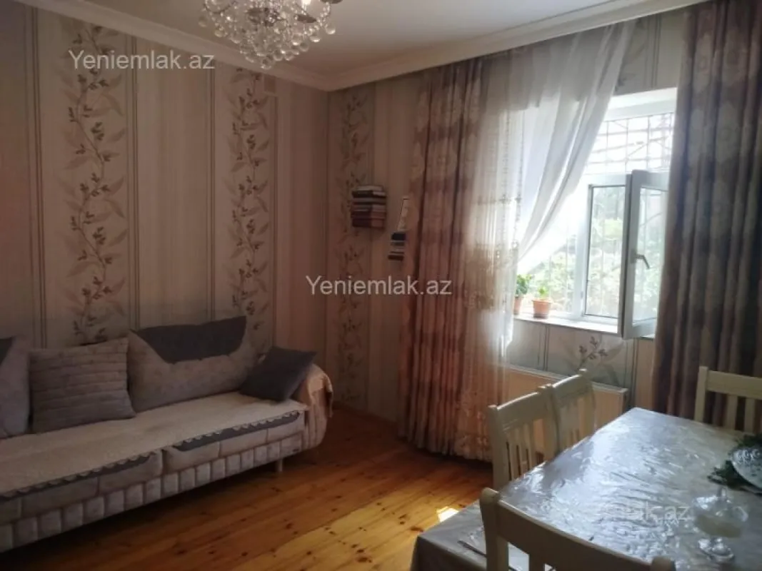 Satılır 3 otaqlı həyət evi 90 m²