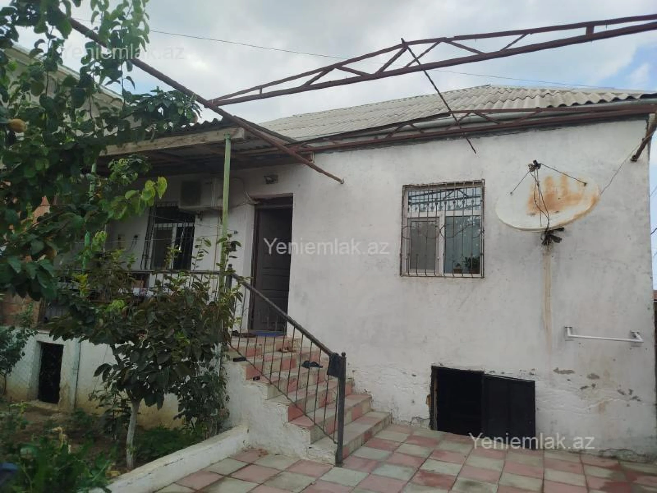 Satılır 3 otaqlı həyət evi 90 m²