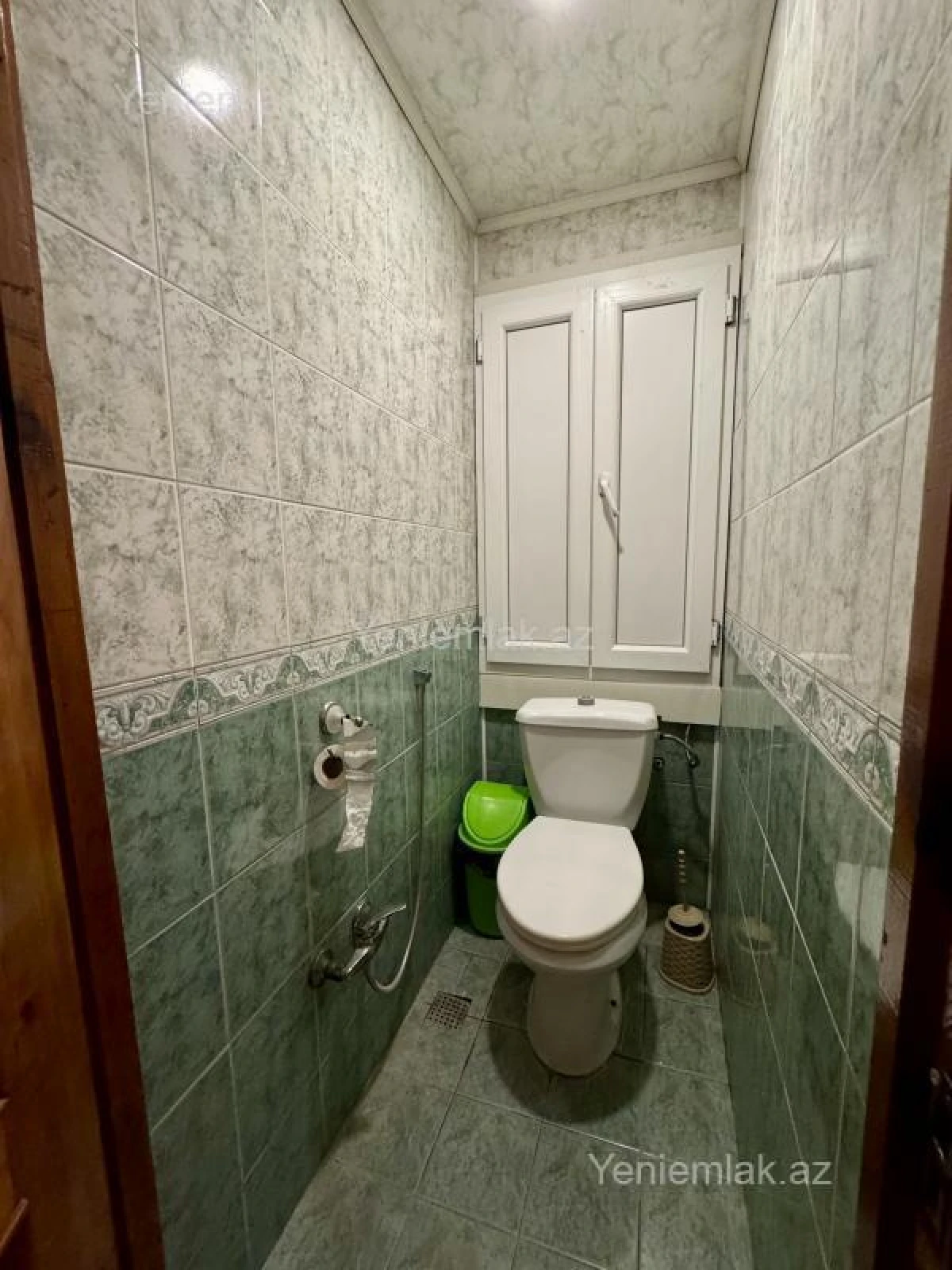 Satılır 4 otaqlı köhnə tikili 110 m²