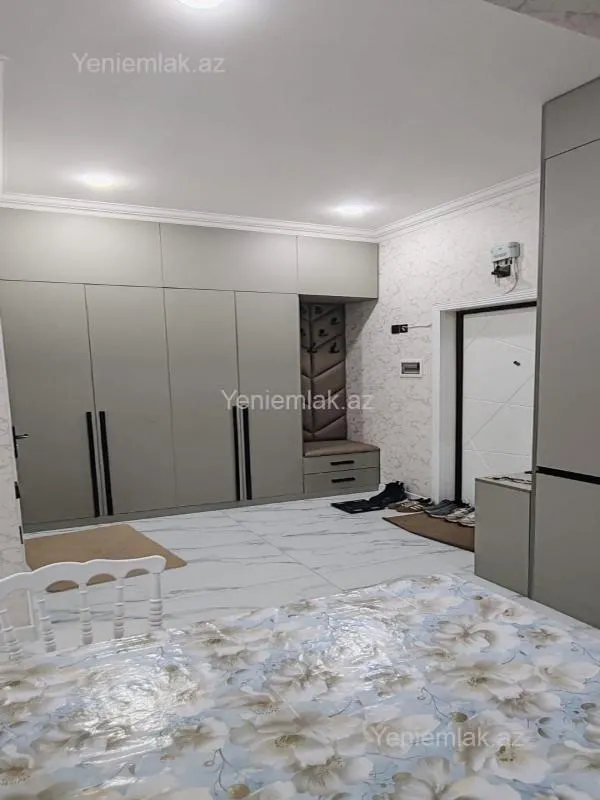 Satılır 2 otaqlı yeni tikili 60 m²