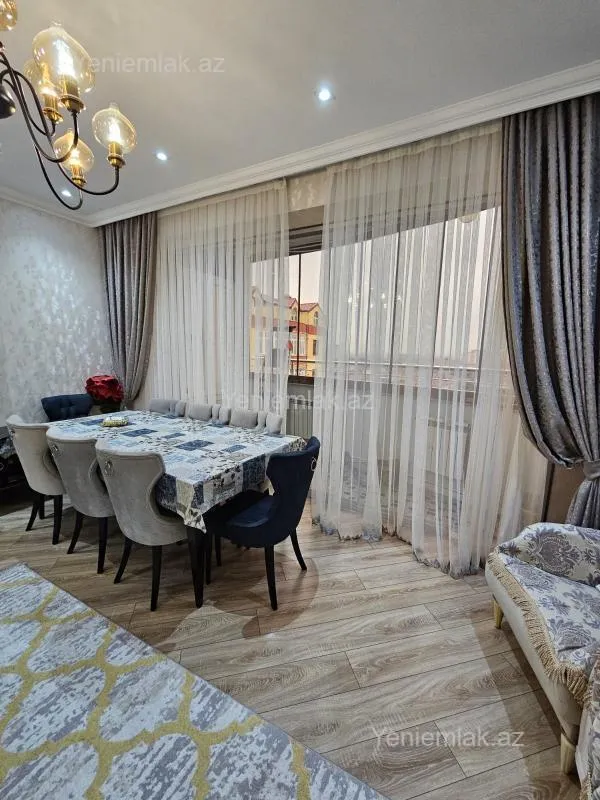 Satılır 2 otaqlı yeni tikili 85 m²