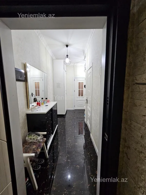 Satılır 2 otaqlı yeni tikili 85 m²