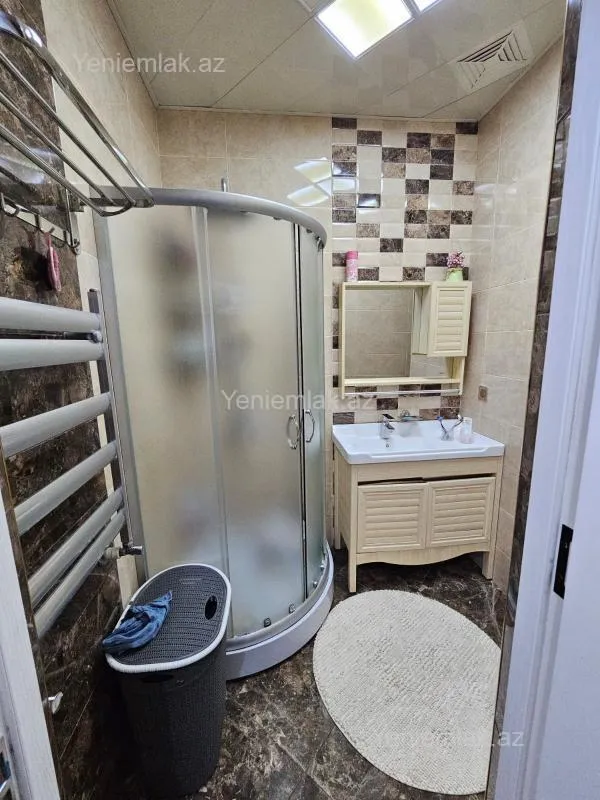 Satılır 2 otaqlı yeni tikili 85 m²