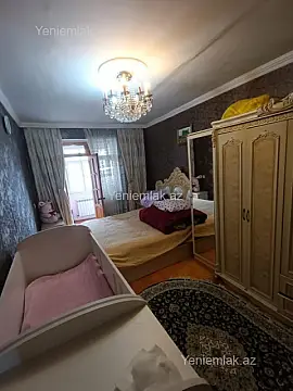 Satılır 2 otaqlı köhnə tikili 54 m²
