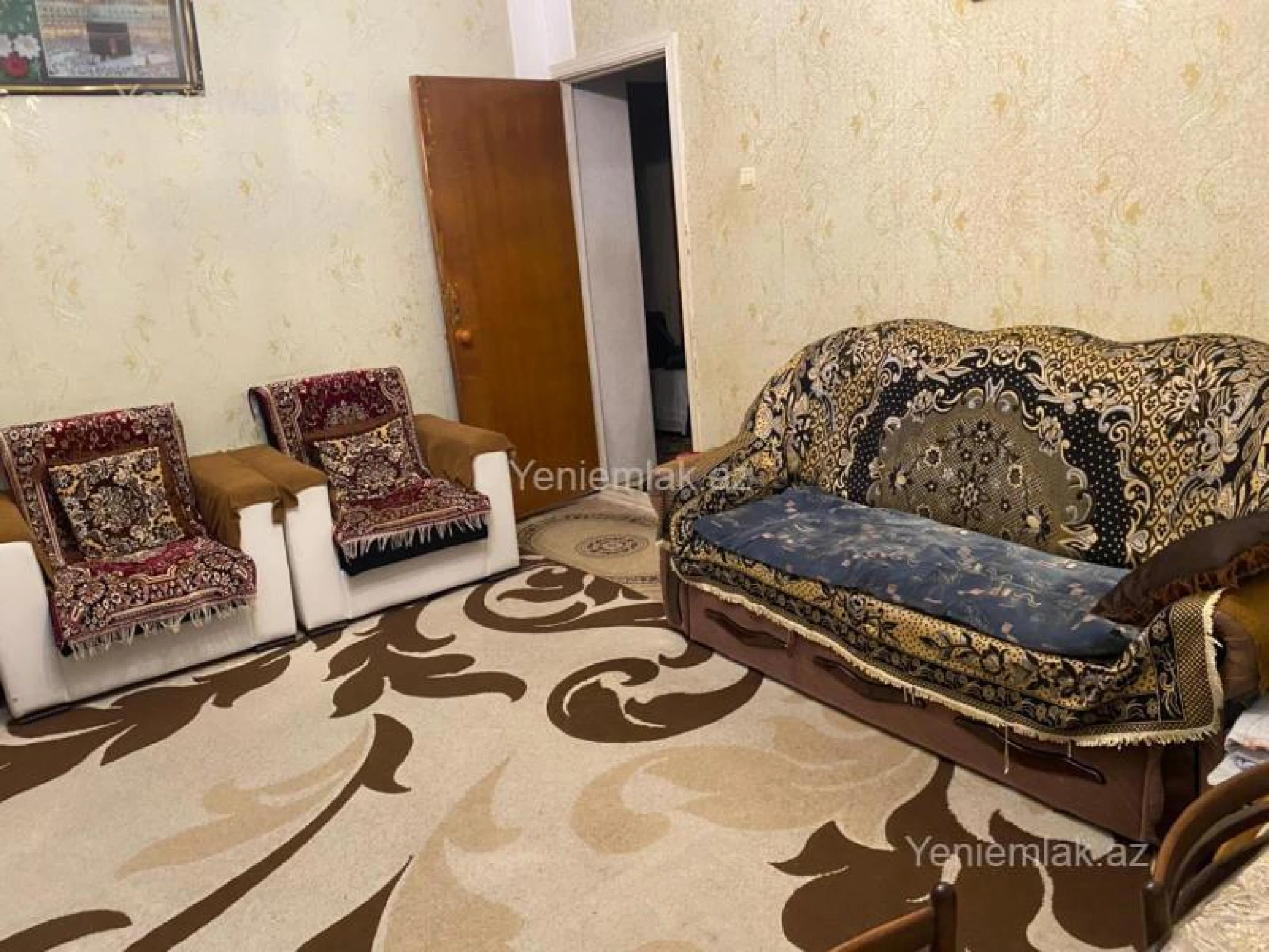 Satılır 4 otaqlı köhnə tikili 90 m²