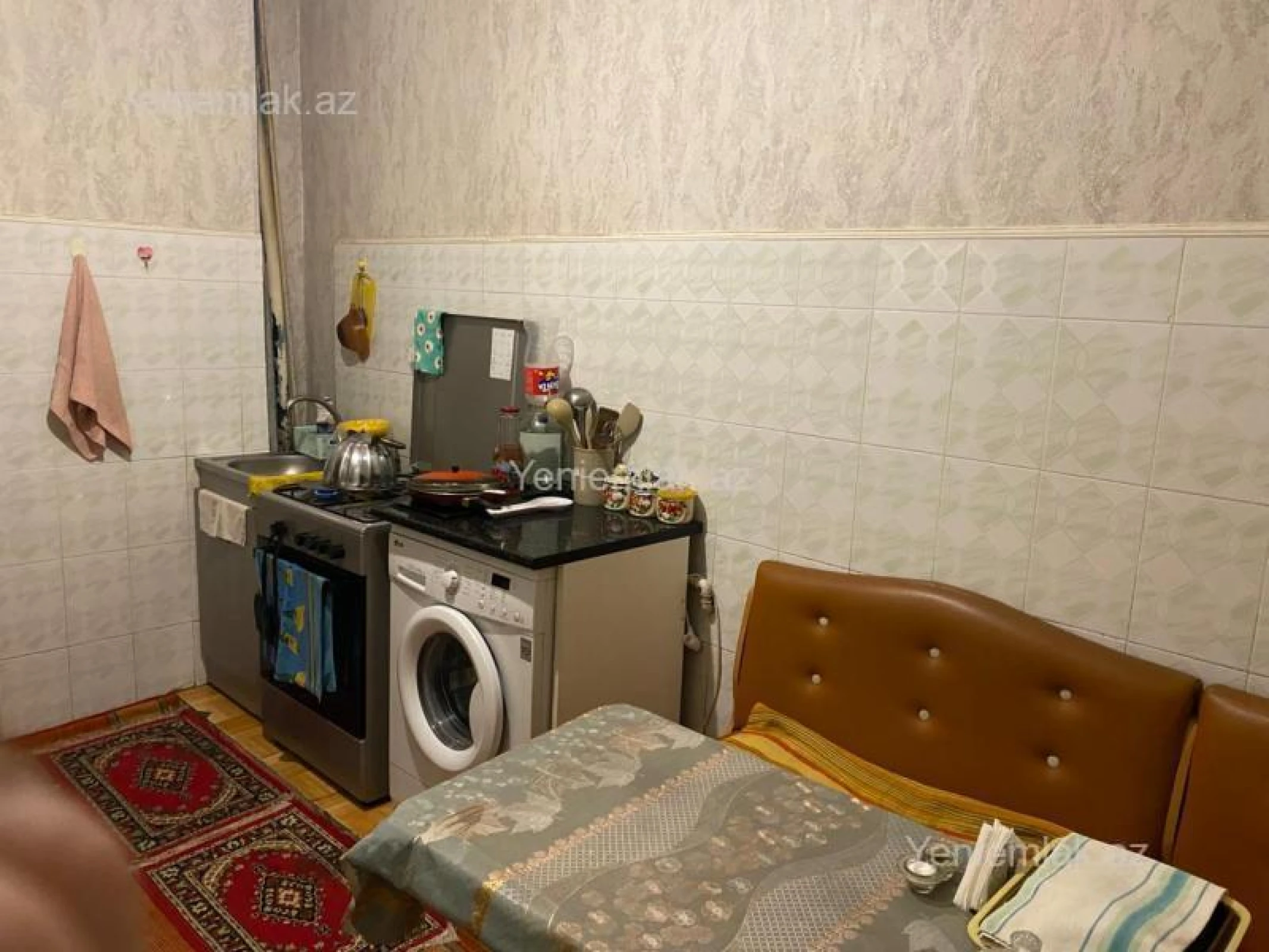 Satılır 4 otaqlı köhnə tikili 90 m²