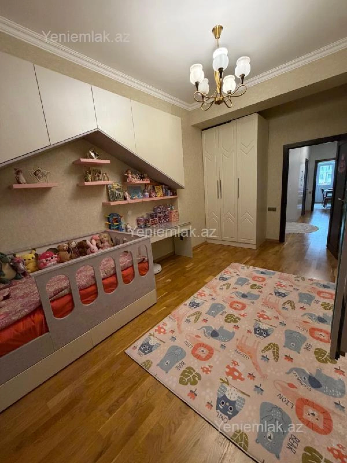 Satılır 3 otaqlı yeni tikili 102 m²