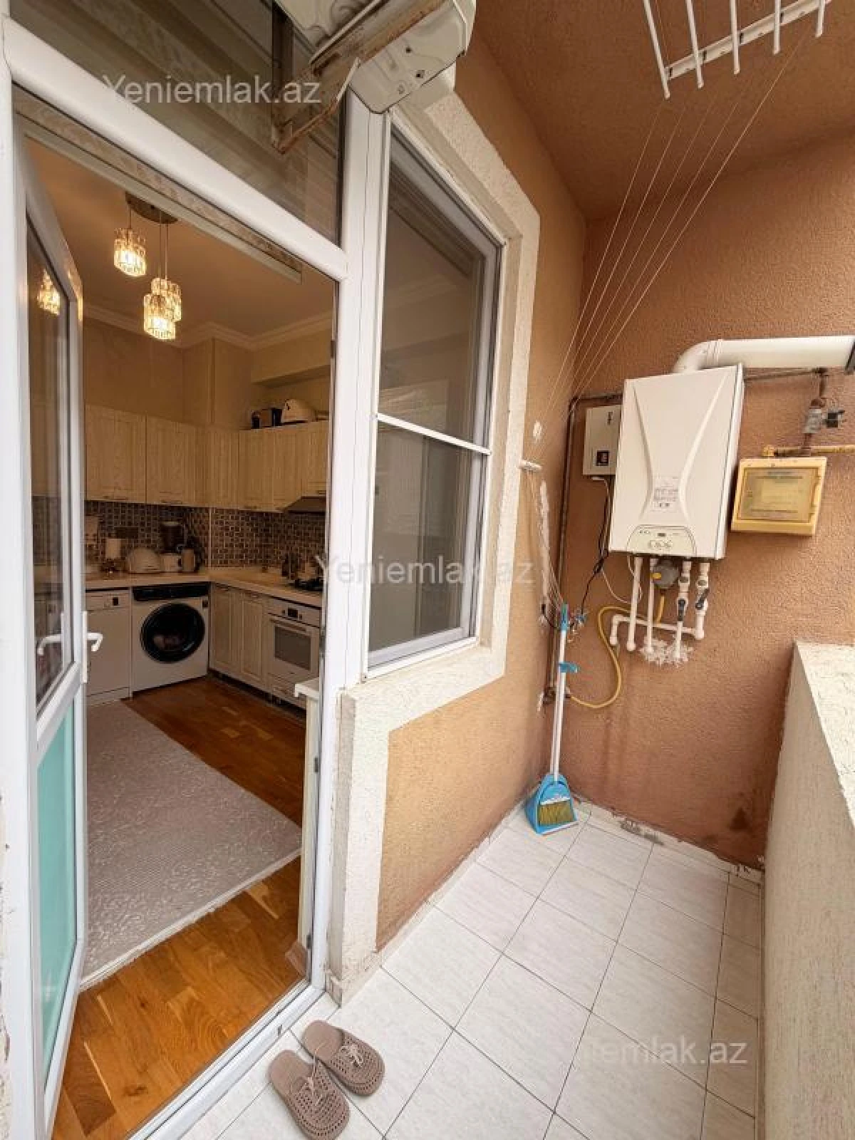 Satılır 3 otaqlı yeni tikili 102 m²