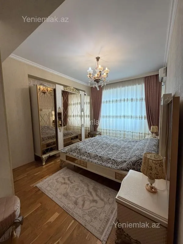 Satılır 3 otaqlı yeni tikili 102 m²