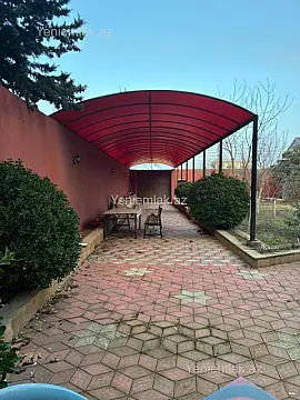 Satılır 6 otaqlı həyət evi 268 m²
