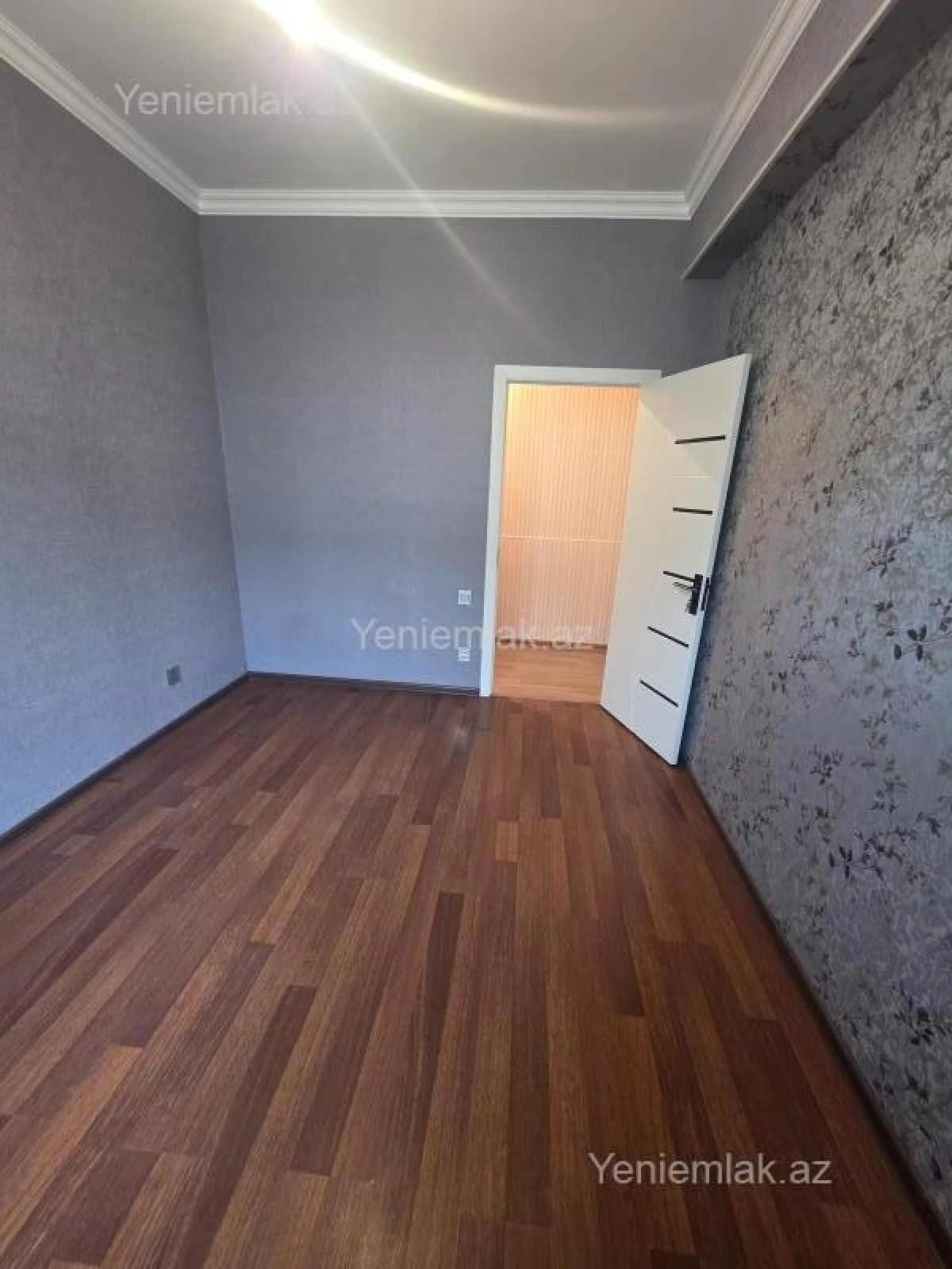 Satılır 2 otaqlı yeni tikili 64 m²