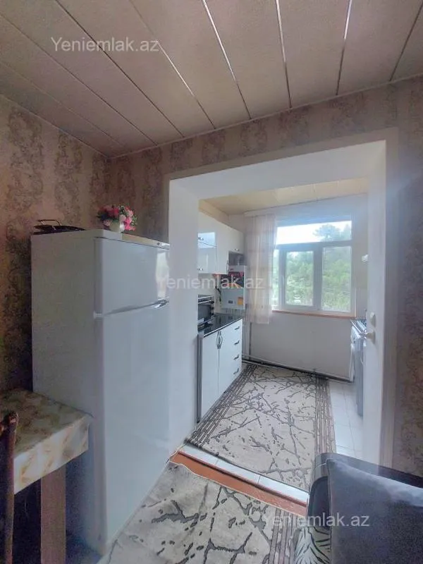 Satılır 3 otaqlı köhnə tikili 65 m²