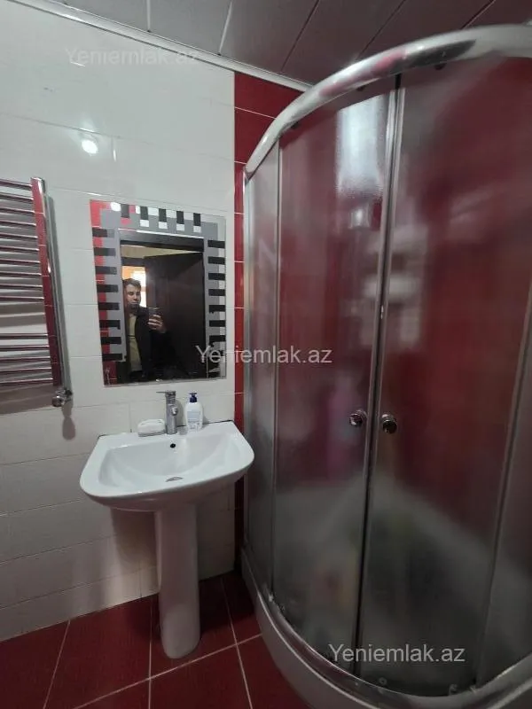 Satılır 2 otaqlı yeni tikili 64 m²