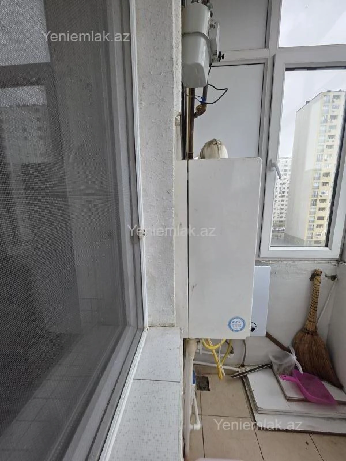 Satılır 2 otaqlı yeni tikili 64 m²