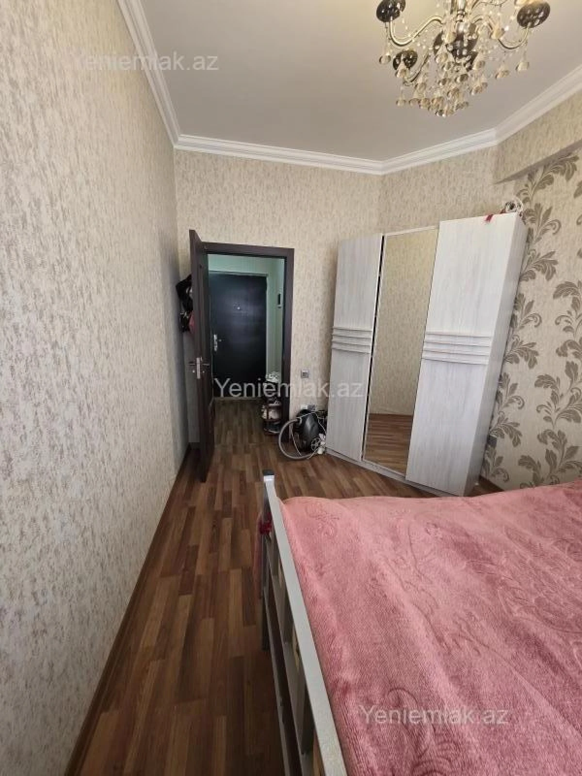 Satılır 2 otaqlı yeni tikili 64 m²