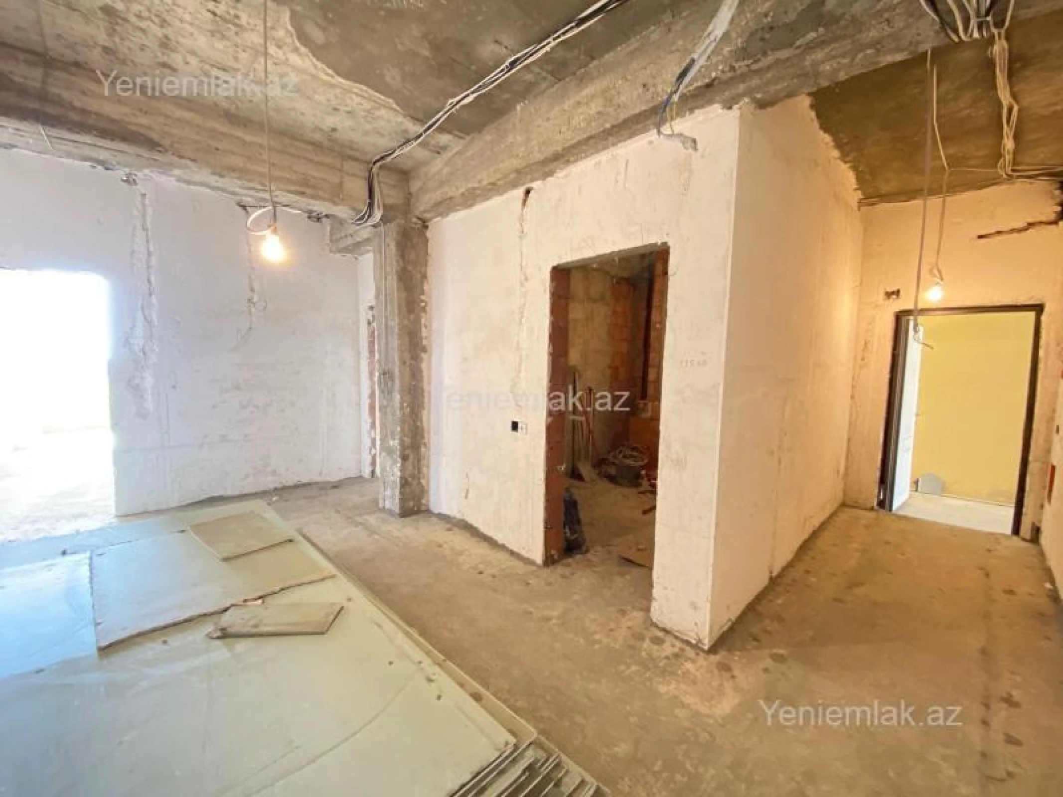 Satılır 4 otaqlı yeni tikili 157 m²