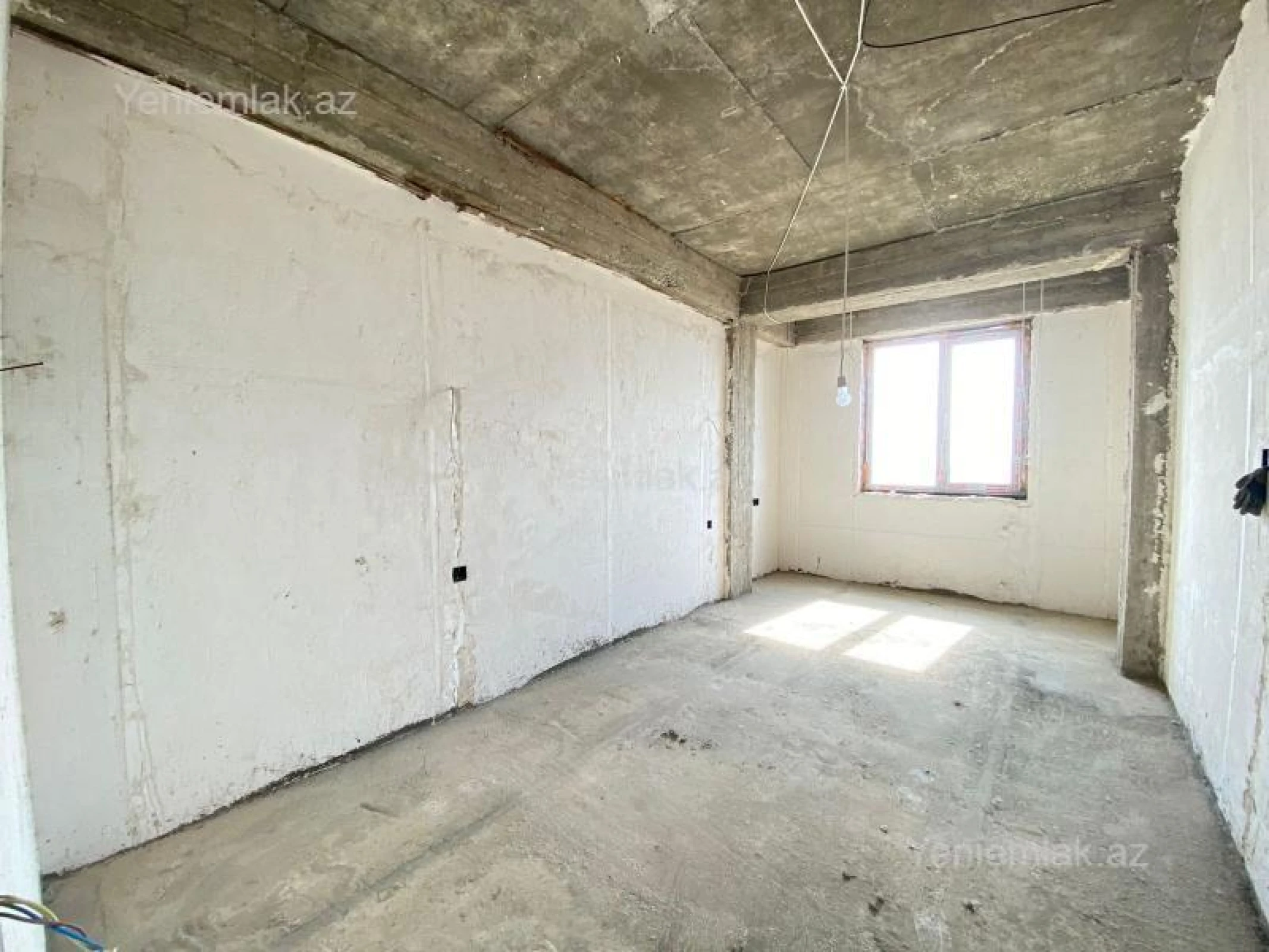 Satılır 4 otaqlı yeni tikili 157 m²