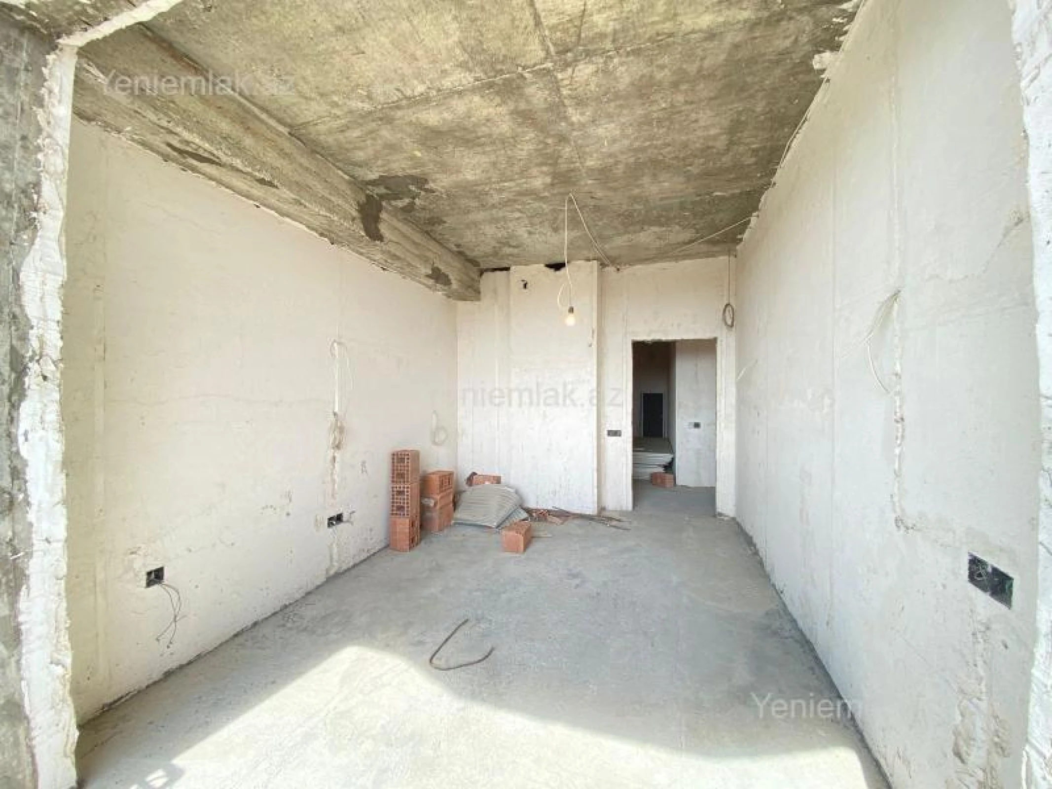 Satılır 4 otaqlı yeni tikili 157 m²