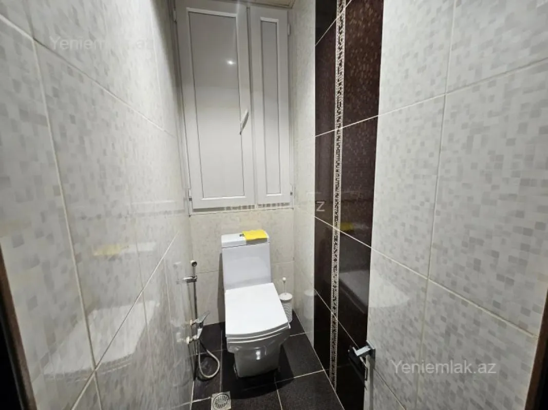 Satılır 2 otaqlı köhnə tikili 55 m²