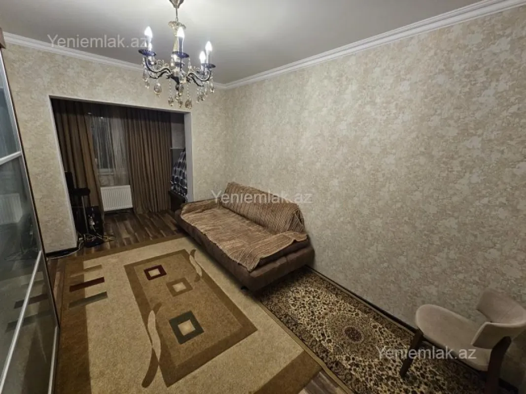 Satılır 2 otaqlı köhnə tikili 55 m²