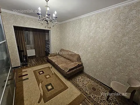 Satılır 2 otaqlı köhnə tikili 55 m²