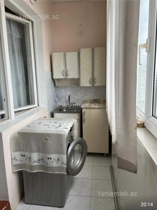 Satılır 2 otaqlı köhnə tikili 55 m²
