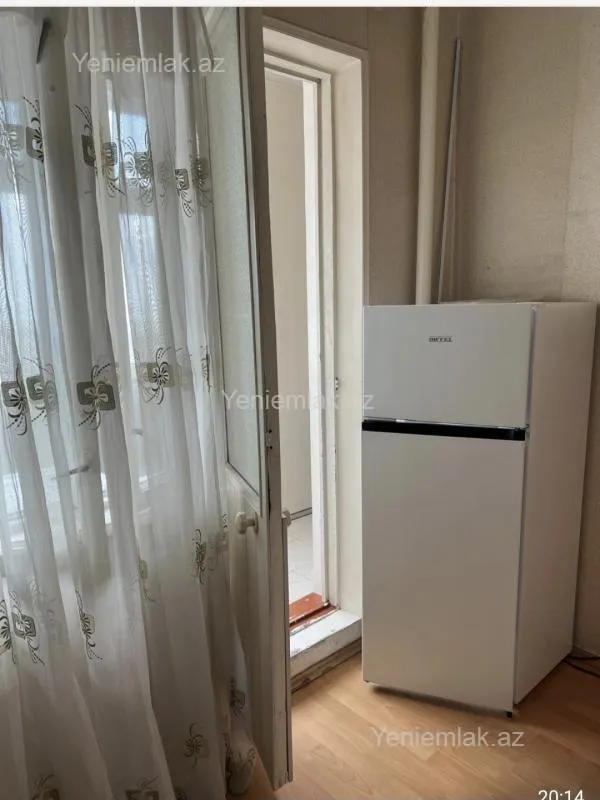 Satılır 2 otaqlı köhnə tikili 55 m²