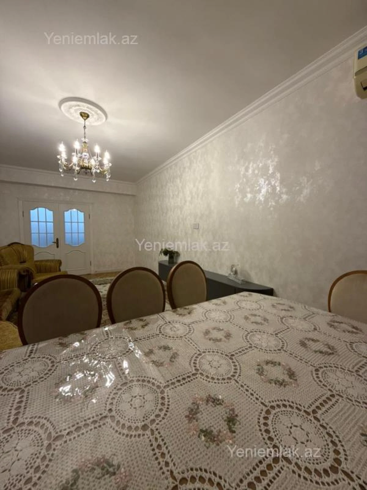 Satılır 4 otaqlı yeni tikili 135 m²