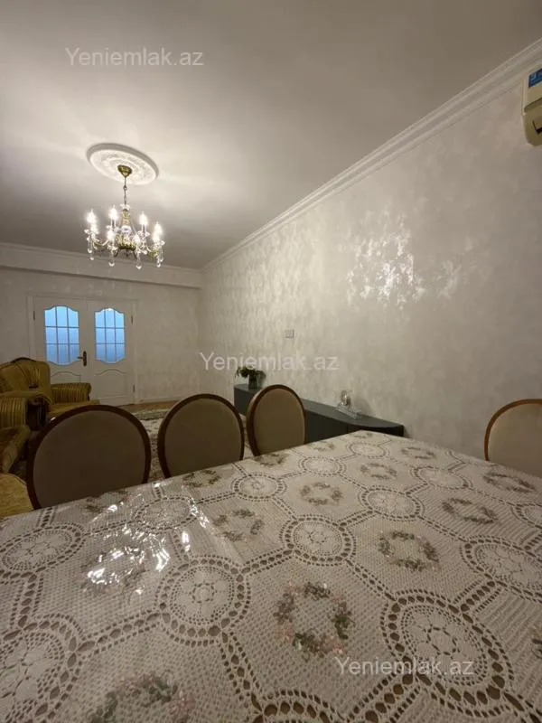 Satılır 4 otaqlı yeni tikili 135 m²