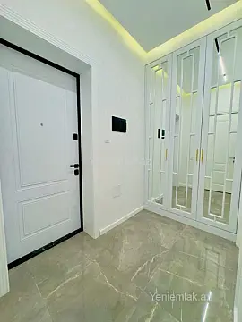 Satılır 2 otaqlı yeni tikili 60 m²