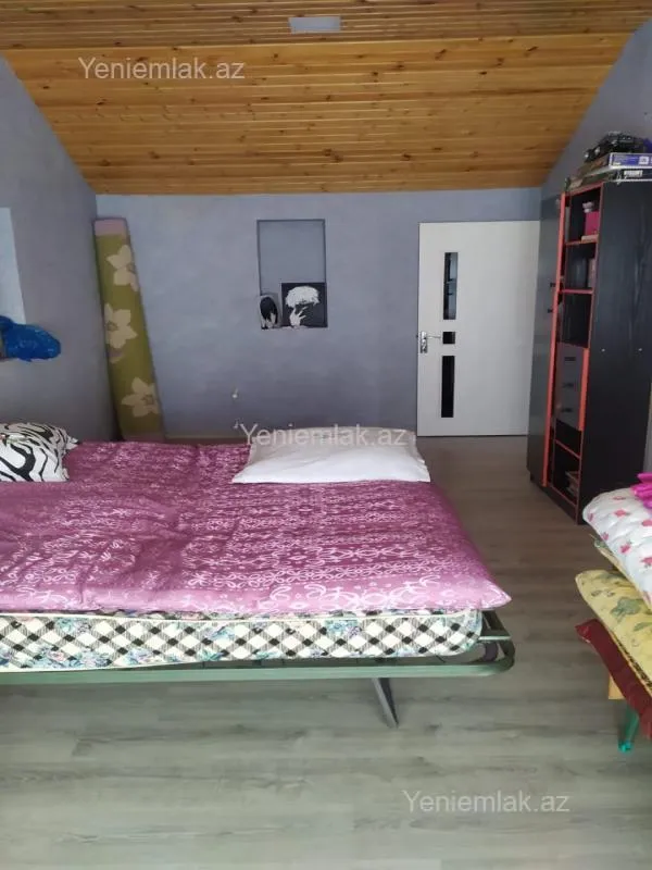 Satılır 4 otaqlı həyət evi 150 m²