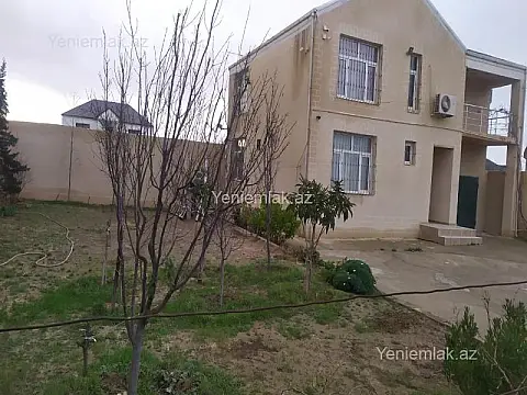 Satılır 4 otaqlı həyət evi 150 m²