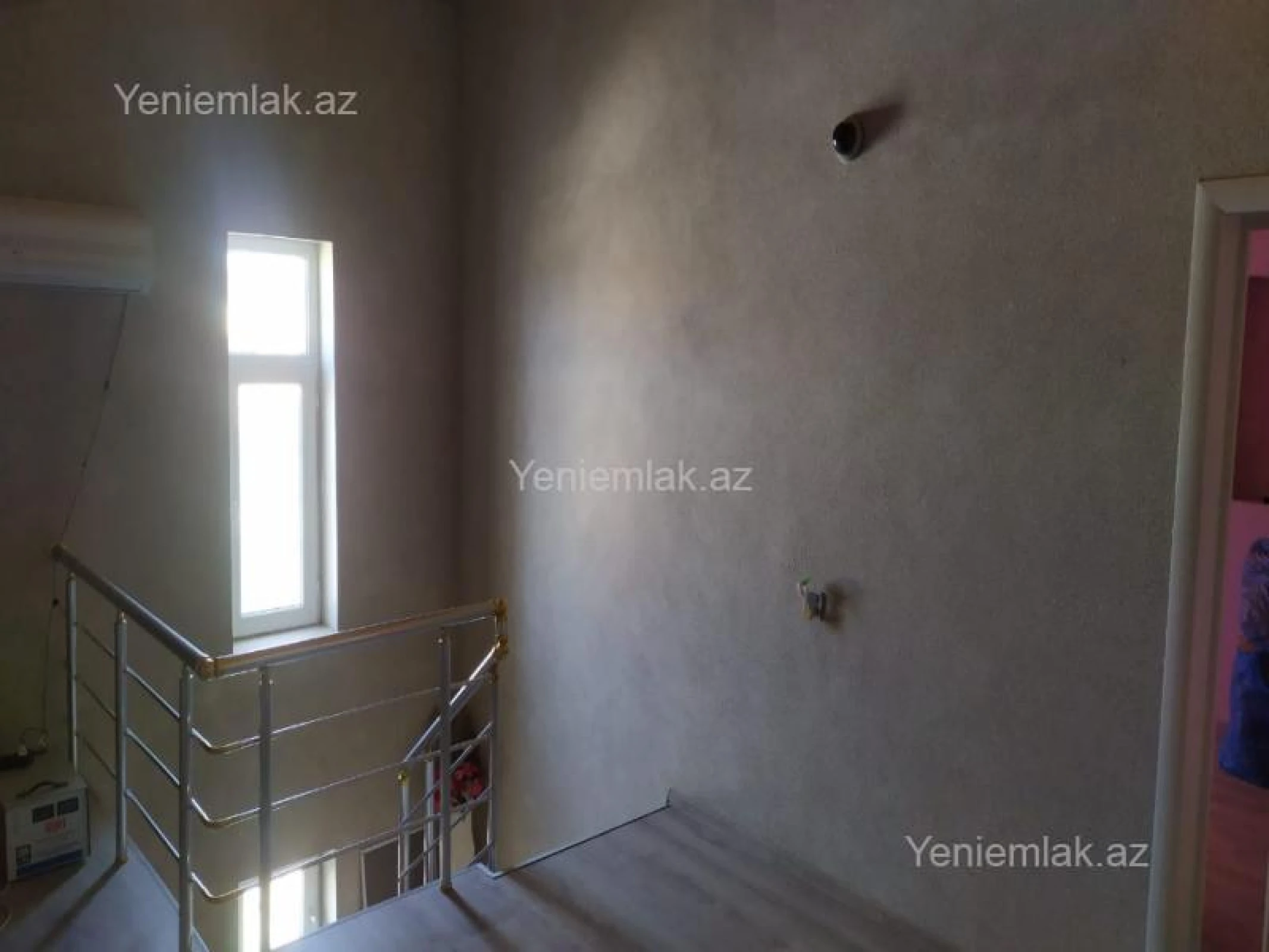 Satılır 4 otaqlı həyət evi 150 m²
