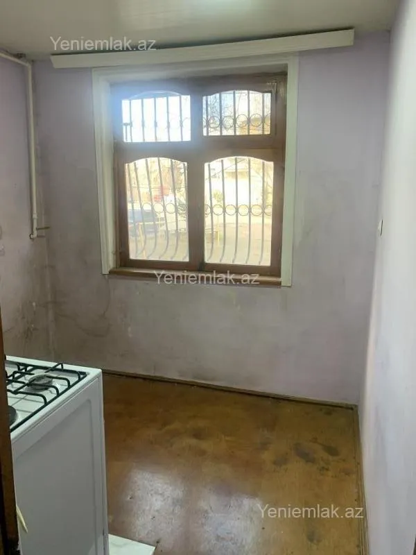 Satılır 2 otaqlı köhnə tikili 46 m²