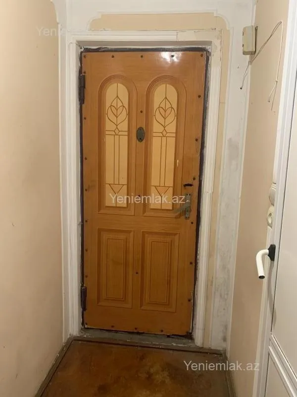 Satılır 2 otaqlı köhnə tikili 46 m²