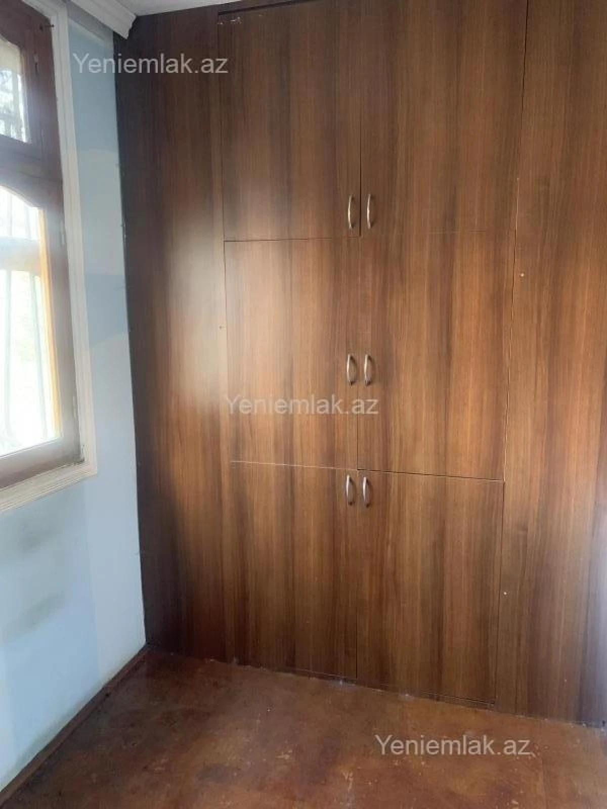 Satılır 2 otaqlı köhnə tikili 46 m²