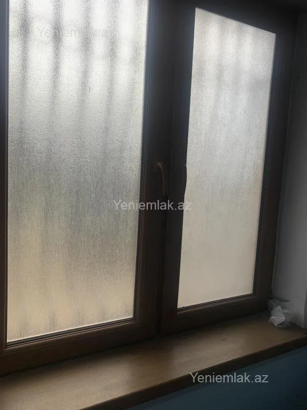 Satılır 2 otaqlı köhnə tikili 46 m²