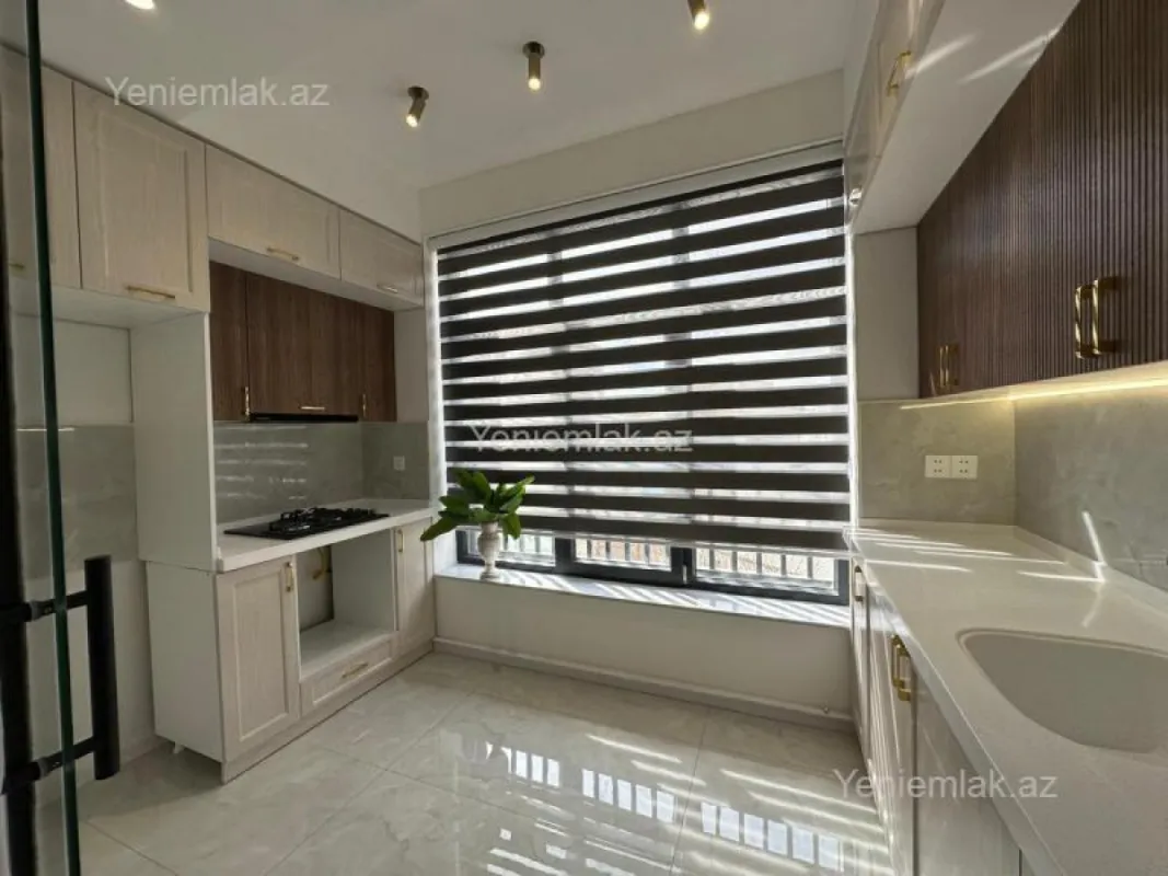 Satılır 3 otaqlı yeni tikili 85 m²