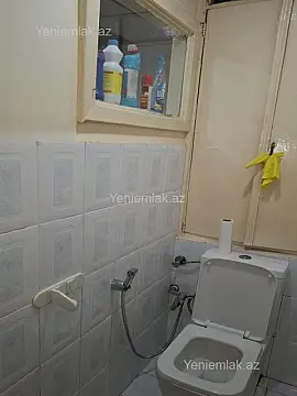 Satılır 2 otaqlı köhnə tikili 55 m²