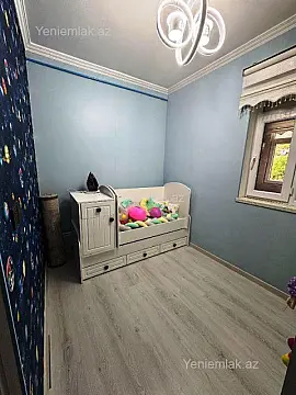 Satılır 3 otaqlı köhnə tikili 55 m²