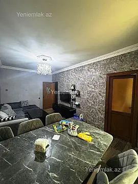 Satılır 3 otaqlı köhnə tikili 55 m²