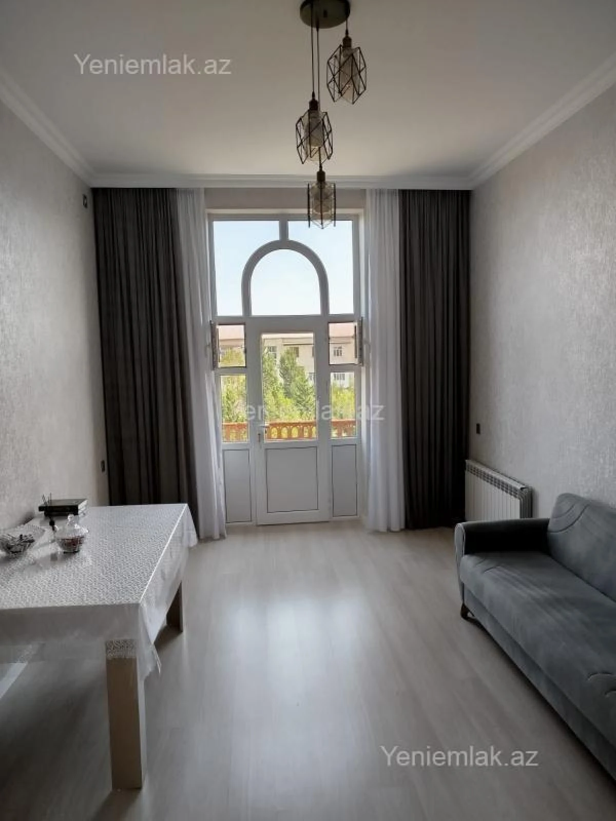 Satılır 3 otaqlı köhnə tikili 70 m²