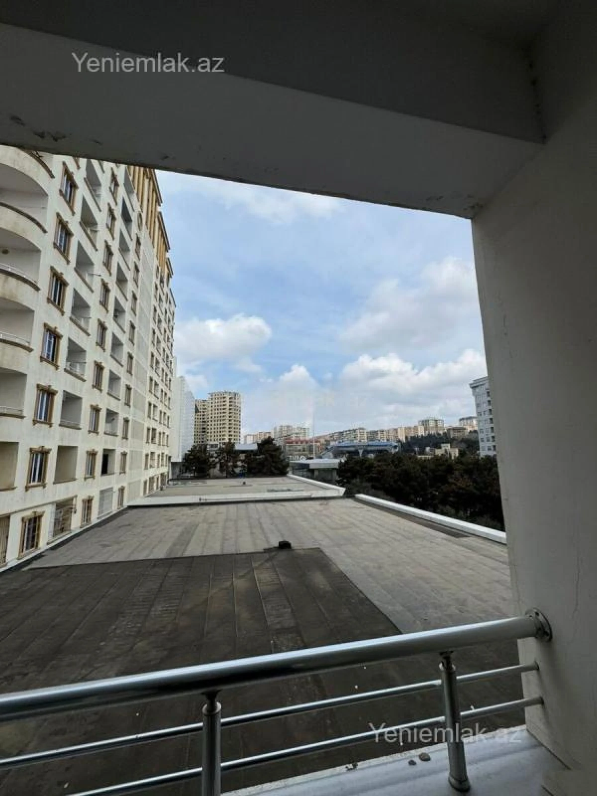 Satılır 2 otaqlı yeni tikili 65 m²