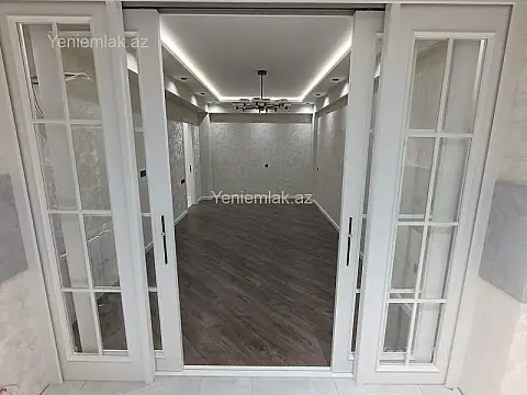 Satılır 3 otaqlı yeni tikili 84 m²