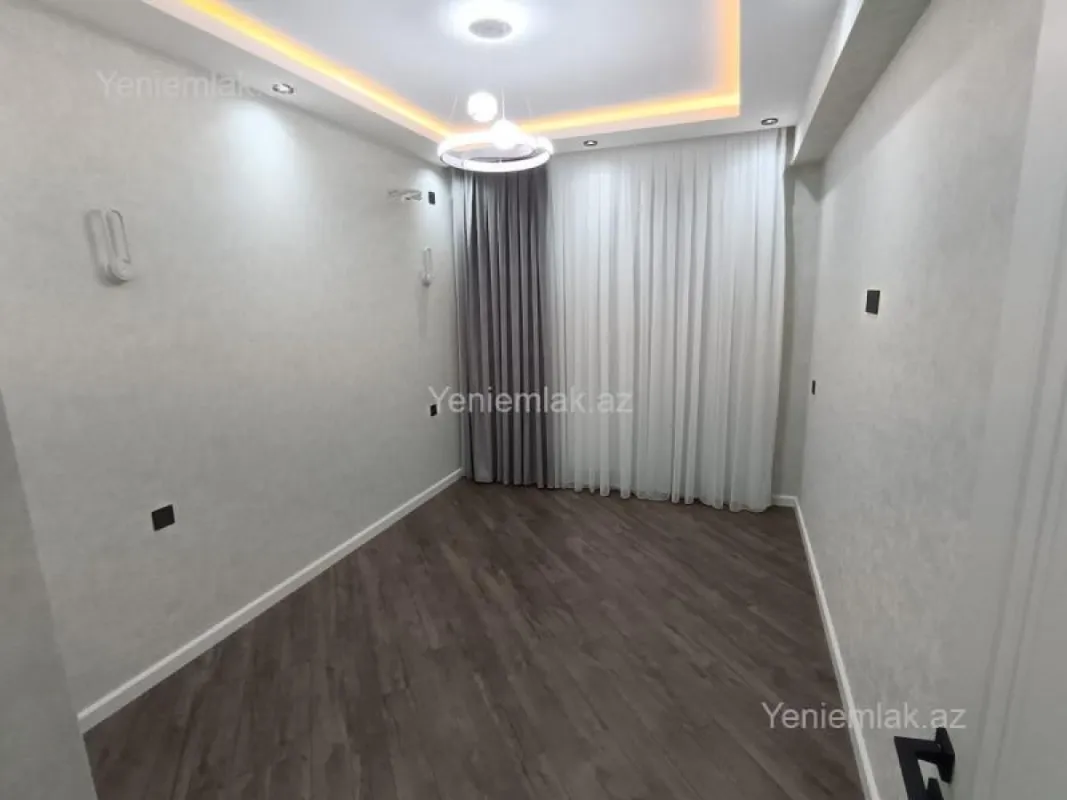 Satılır 3 otaqlı yeni tikili 84 m²